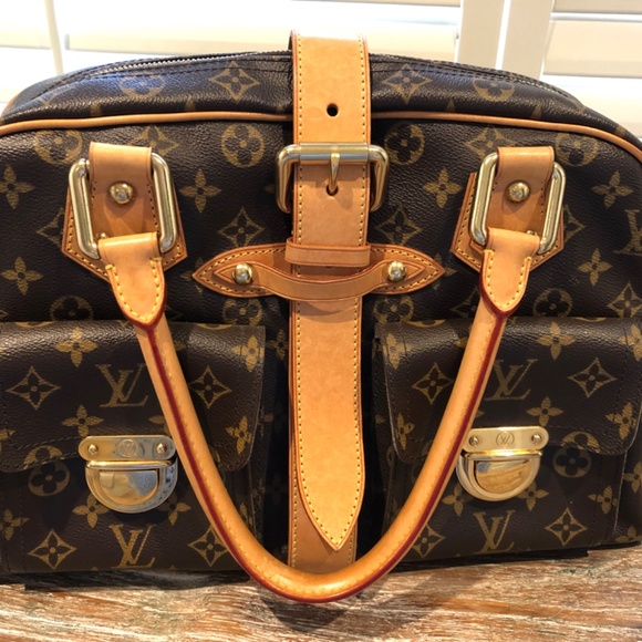 Louis Vuitton Manhattan Monogram purse - Picture 9 of 9